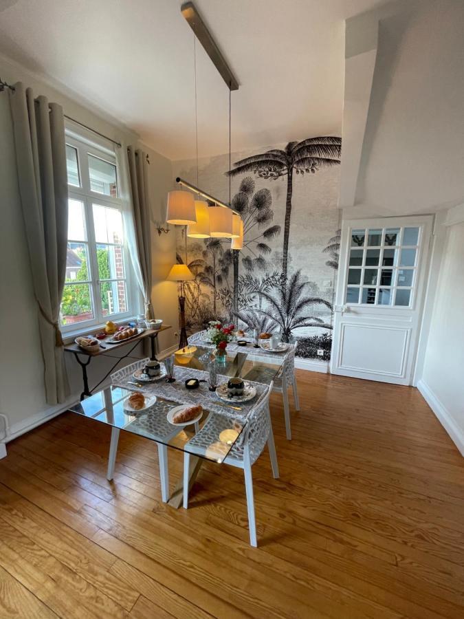 Le Logis D'Anne-Sophie Bed and Breakfast Chuignolles Exteriör bild